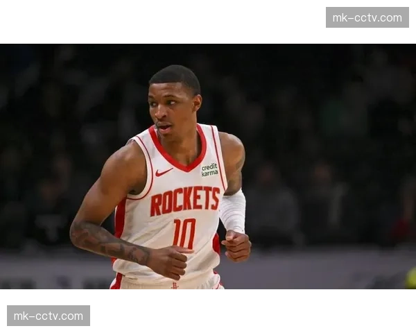 火箭125-105血洗爵士，小贾巴里-史密斯31+9+3+3打出生涯最佳一战